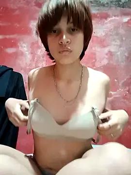 Lissz19 from StripChat is Freechat