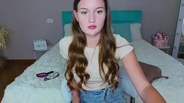 little__cut1e from StripChat