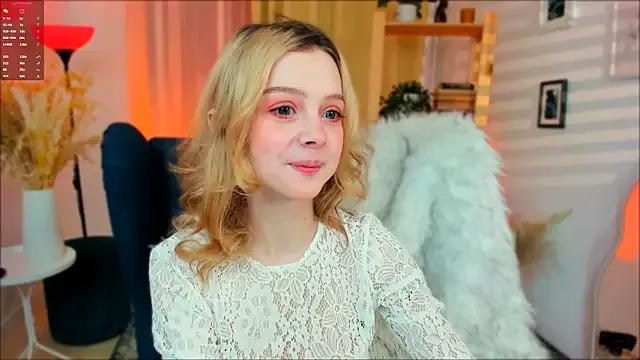 Try our streaming cams variety and talk on a personal level with our adorable girls streamers, showing off their bountiful shapes and dildos.