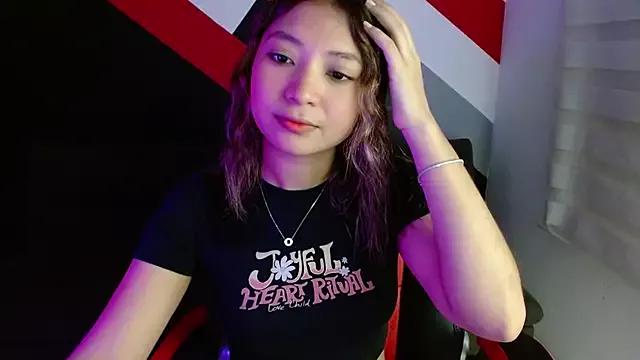little_annee from StripChat is Freechat