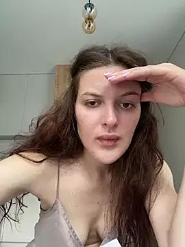 little_belucci from StripChat