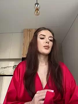 little_belucci from StripChat