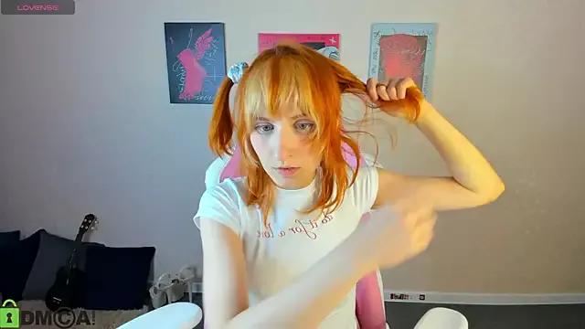 Little_Chips from StripChat