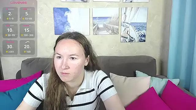 Little_doll_meow from StripChat