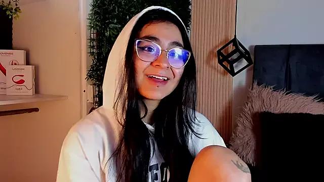 Little_gabyherrera from StripChat is Freechat
