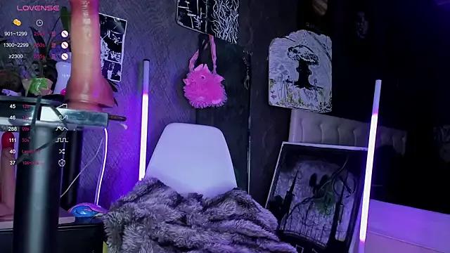 little_grinch666 from StripChat