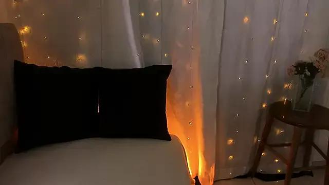 Little_Ivy from StripChat