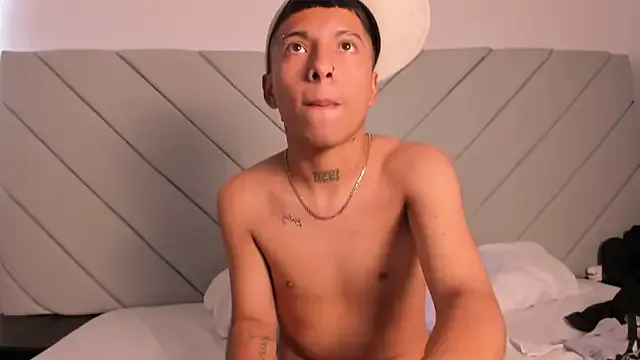 Little_kris1 from StripChat