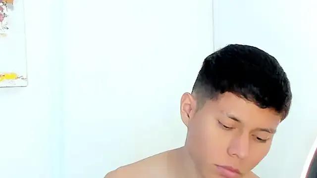 Little_liam from StripChat is Freechat