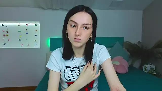Little_moly999 from StripChat is Freechat