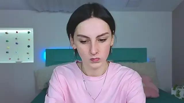 Little_moly999 from StripChat is Freechat