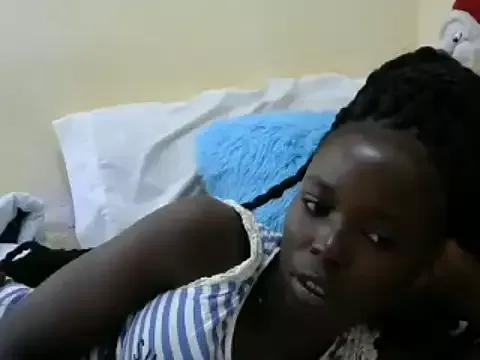 little_quencie from StripChat