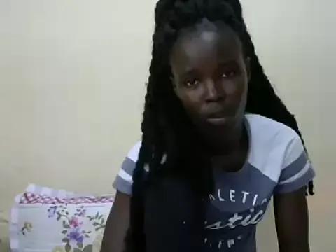 little_quencie from StripChat