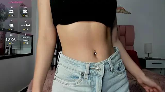 Try our streaming cams variety and talk on a personal level with our adorable girls streamers, showing off their bountiful shapes and dildos.