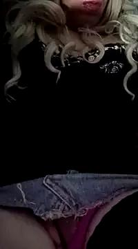 LittleblondeTS from StripChat