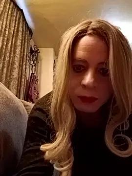 LittleblondeTS from StripChat