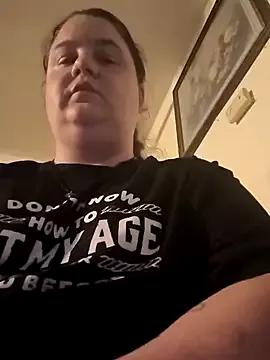 LittleBunny3 from StripChat
