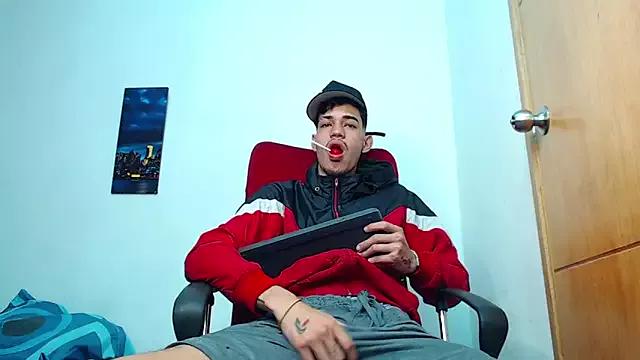 littledemon777 from StripChat is Freechat