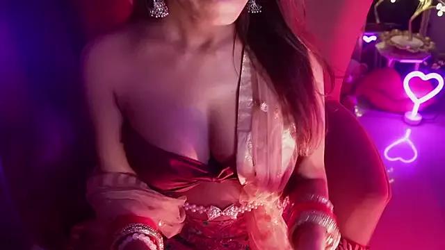 littledevil4511 from StripChat