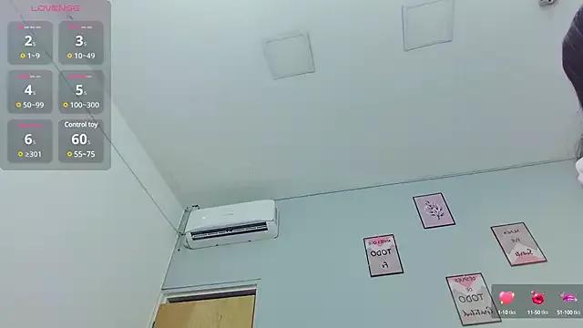 Try our streaming cams variety and talk on a personal level with our adorable girls streamers, showing off their bountiful shapes and dildos.
