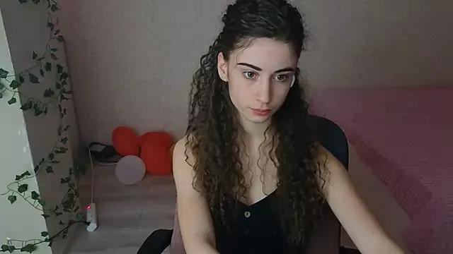 LittleFreya9 from StripChat