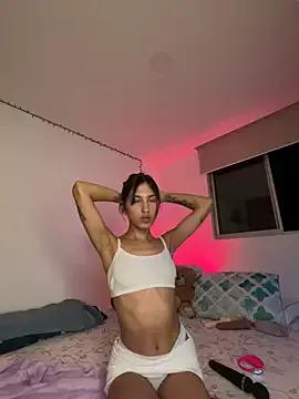 Littlegoddessx from StripChat