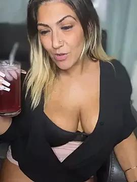 Try our streaming cams variety and talk on a personal level with our adorable girls streamers, showing off their bountiful shapes and dildos.