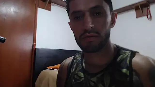 littlepornstars from StripChat is Freechat