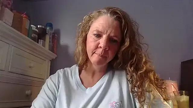 LittleRedRover from StripChat