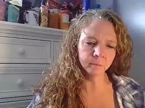 LittleRedRover from StripChat