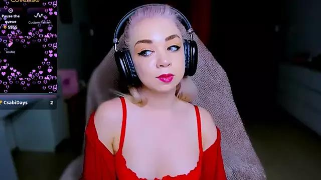 Try our streaming cams variety and talk on a personal level with our adorable girls streamers, showing off their bountiful shapes and dildos.