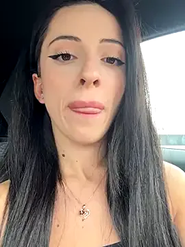 Littletop from StripChat is Freechat