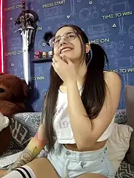 LittleX_Angel from StripChat