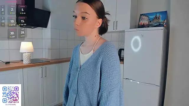 litttle_ladyy from StripChat is Freechat
