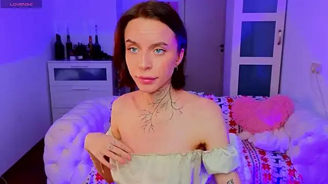 Try our streaming cams variety and talk on a personal level with our adorable girls streamers, showing off their bountiful shapes and dildos.