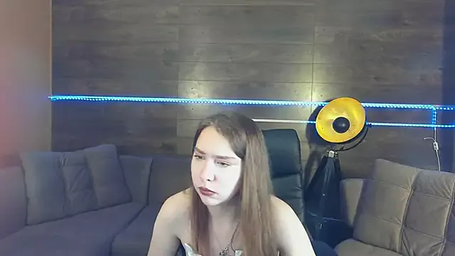 LiviaShy on StripChat 