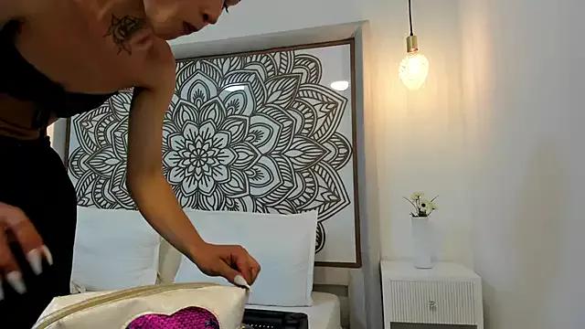 Try our streaming cams variety and talk on a personal level with our adorable girls streamers, showing off their bountiful shapes and dildos.