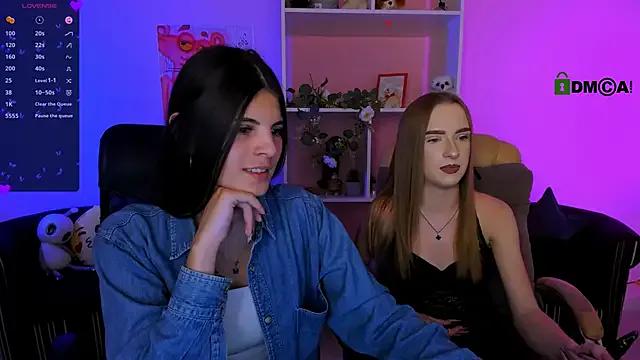 Lizzie_boom from StripChat