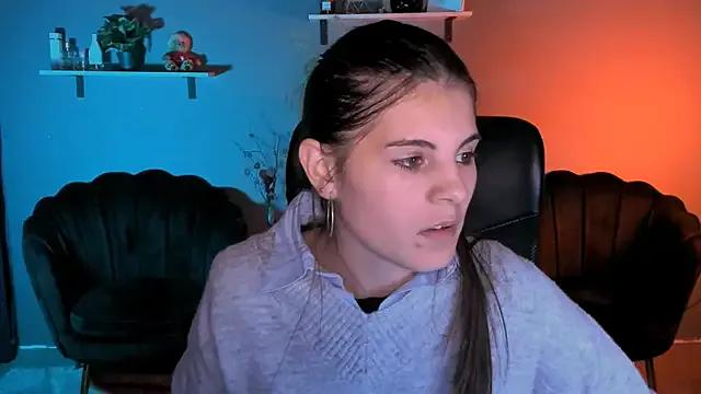 Lizzie_boom from StripChat