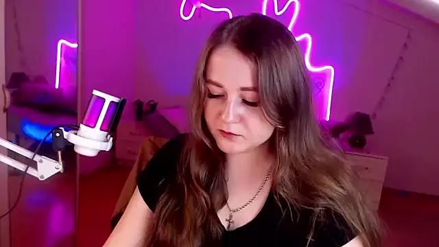 LizzyShine from StripChat is Freechat