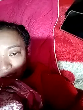 llomayy-love from StripChat is Freechat