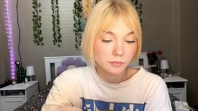 LlsabethHaze from StripChat