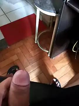 lobomisterioso13 from StripChat