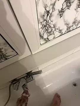 Loco42- on StripChat 