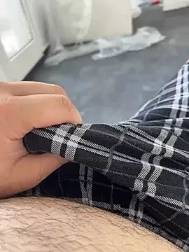 Loco42- on StripChat 