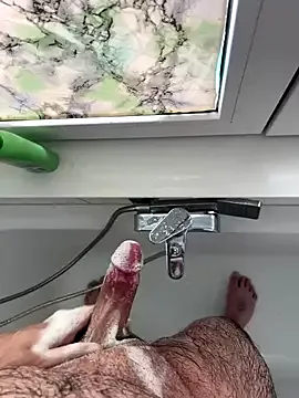 Loco42- on StripChat 