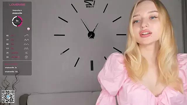 Try our streaming cams variety and talk on a personal level with our adorable girls streamers, showing off their bountiful shapes and dildos.