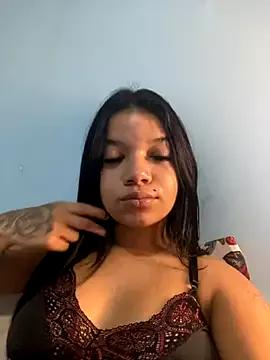Lola_bn from StripChat