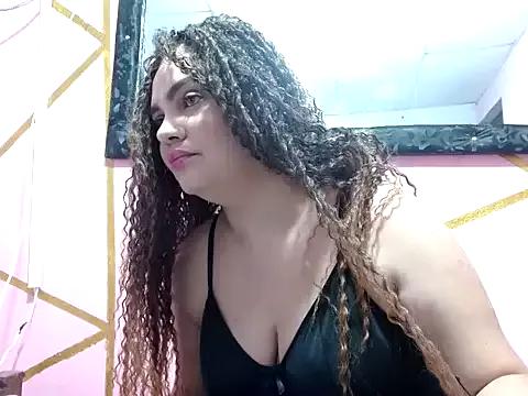 lola_latina19 from StripChat is Freechat