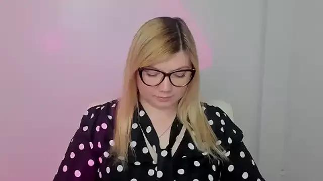 Lola_moree from StripChat